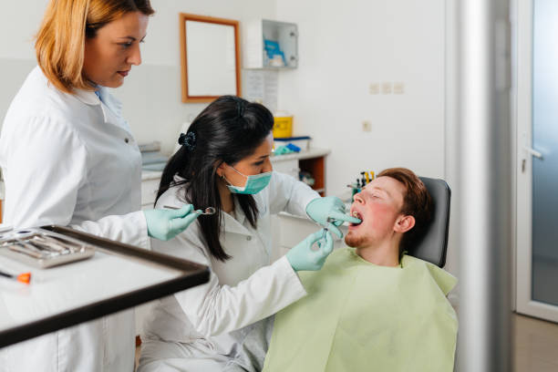 Best Emergency Dental Services for Seniors in Bermuda Dunes, CA